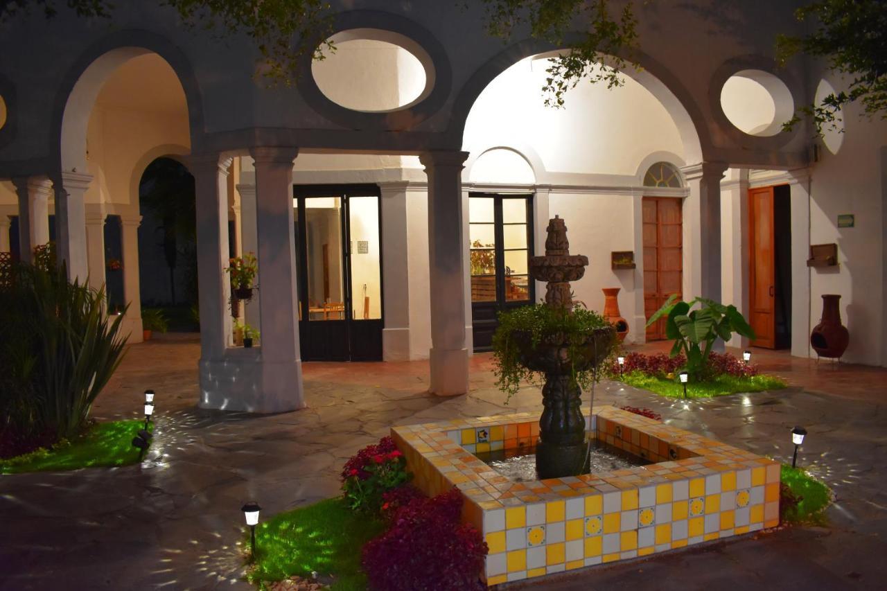 Tlaquepaque Pueblito Hotel Kültér fotó