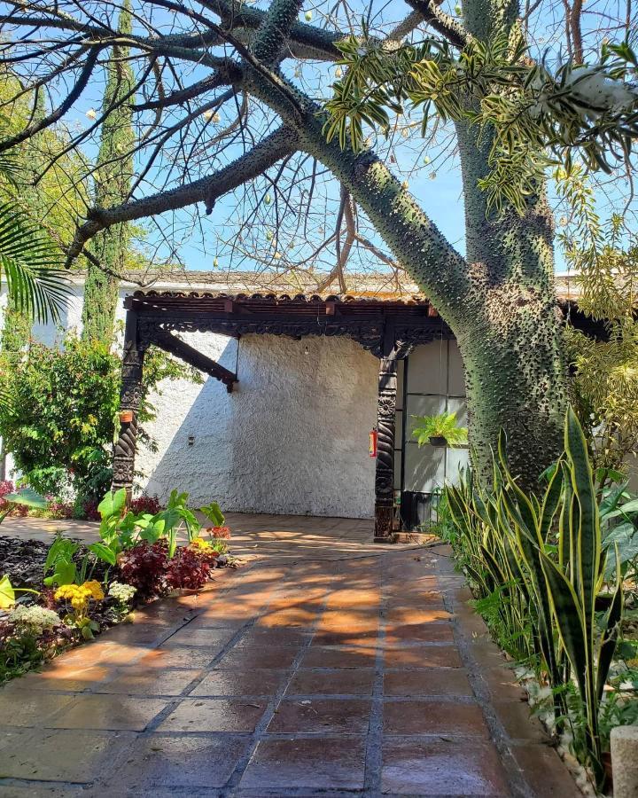 Tlaquepaque Pueblito Hotel Kültér fotó
