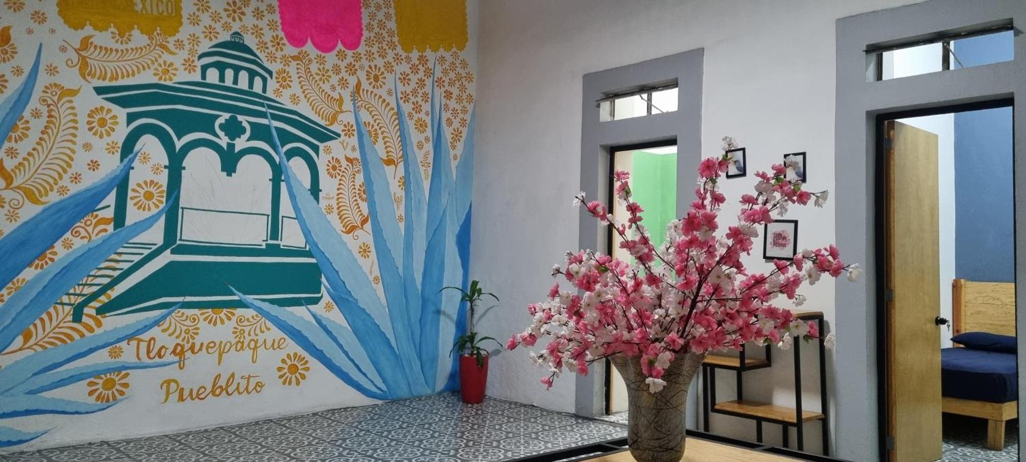 Tlaquepaque Pueblito Hotel Kültér fotó
